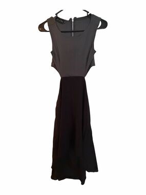 Savannah Two-Tone Gray Top and Black Maxi Dress